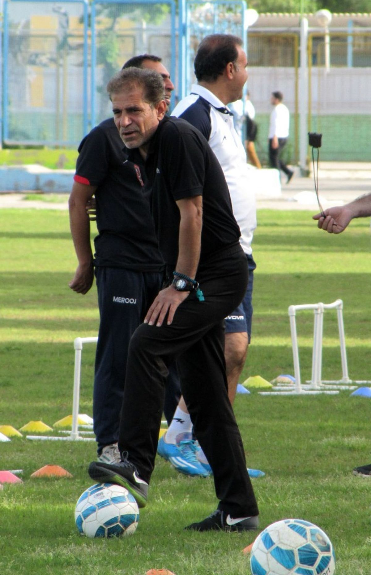 خط‌و‌نشان مربی سیاه‌جامگان: مثل برنلی، پرسپولیس را می‌بریم!