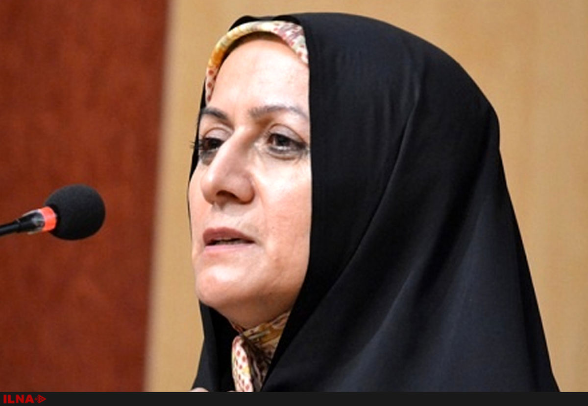 برای اجرای مصوبات شورای چهارم الزامی نداریم