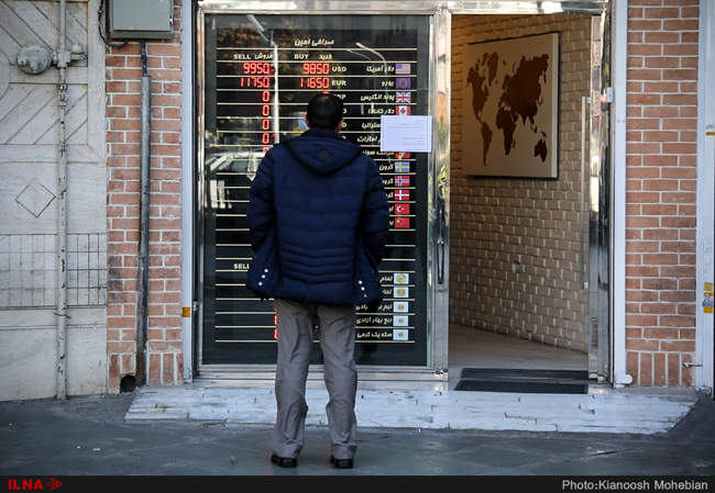 افزایش حضور فروشندگان ارز خانگی در بازار فردوسی