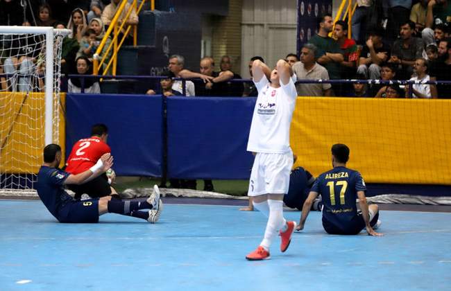 گزارش تصویری دیدار گیتی پسند و گهرزمین سیرجان