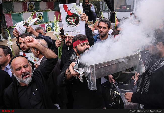 مراسم تشییع پیکر ۵۴ شهید دفاع مقدس ناجا از مقابل دانشگاه تهران