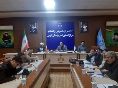 صاحبان کارت‌های بازرگانی اجاره‌ای باید نزد مراجع مالیاتی، انتظامی و قضایی پاسخگو باشند