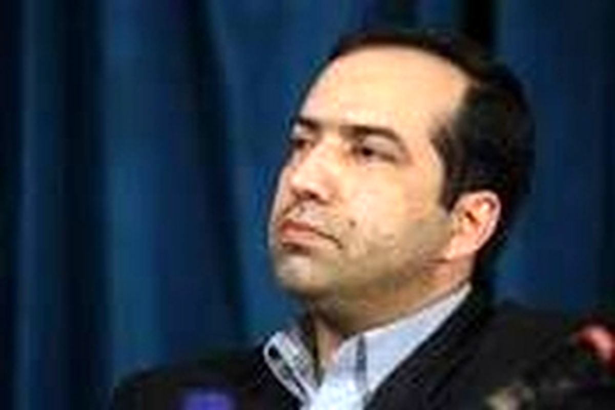 نشست معاون امور مطبوعاتی و اطلاع رسانی وزارت ارشاد با روزنامه‌های اصفهان