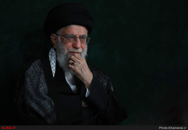 مراسم عزاداری شب تاسوعای حسینی با حضور رهبر معظم انقلاب اسلامی