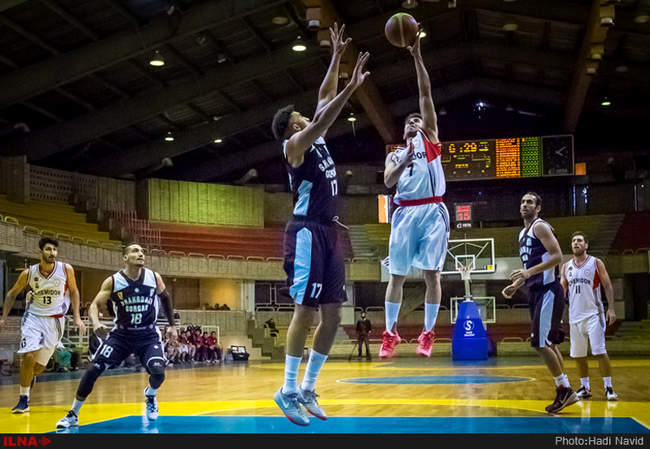 برتری تیم بسکتبال شیمیدر تهران برابر شهرداری گرگان