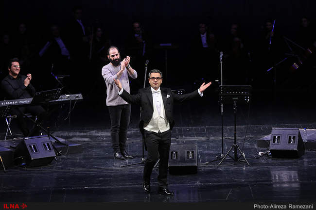 کنسرت- نمایش «خط سوم» 