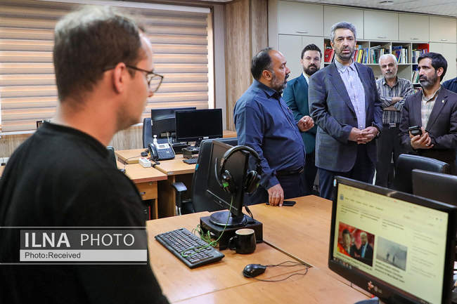 بازدید معاون ارتباطات و اطلاع‌رسانی دفتر رئیس‌جمهور از خبرگزاری ای