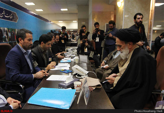 ثبت نام داوطلبان مجلس خبرگان - وزارت کشور /1