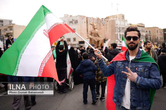  راه پیمایی 22 بهمن
