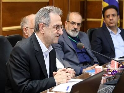 گردشگری، پیشران تعاملات اقتصادی ایران با کشورهای منطقه است