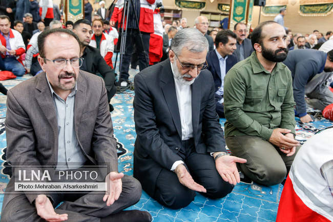 مراسم ختم مادر رئیس جمعیت هلال احمر 