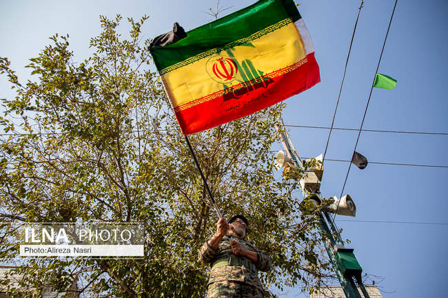 تشییع هشت لاله زهرایی در قزوین