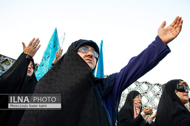 اجتماع بزرگ عفاف و حجاب در میدان امام حسین(ع)