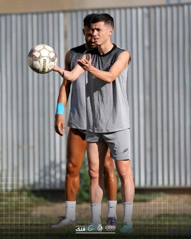 آخرین جلسه تمرینی استقلال قبل از بازی با شمس آذر