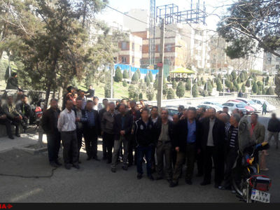 100 نفر از کارگران کارخانه روغن نباتی قو دست به تجمع زدند