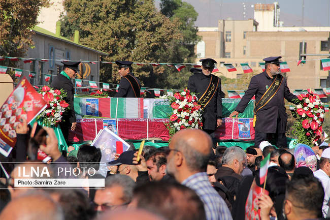 مراسم تشییع شهدای حادثه تروریستی حرم مطهر شاهچراغ(ع)