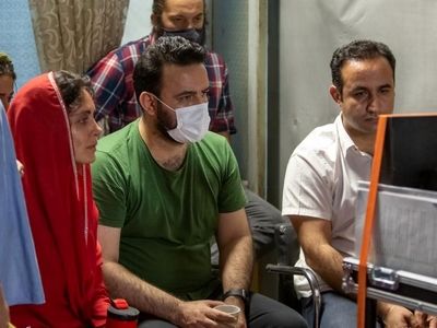 پوستر رسمی «آخرین تولد» رونمایی شد
