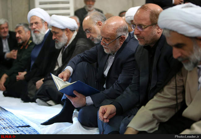 مراسم بزرگداشت جان‌باختگان فاجعه‌ی منا با حضور رهبر انقلاب