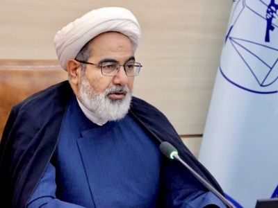 در تمام مرز‌های خاکی کشور، دیوار‌های حائل احداث می‌شود