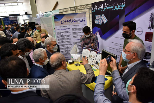 افتتاح مرکز جامع سلول های بنیادی و پزشکی بازساختی با حضور وزیر علوم و