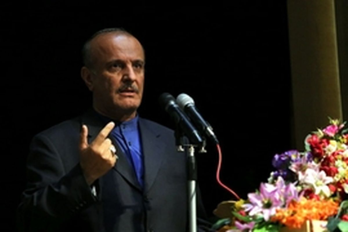 اخلاق، حلقه گمشده جامعه کنونی ماست