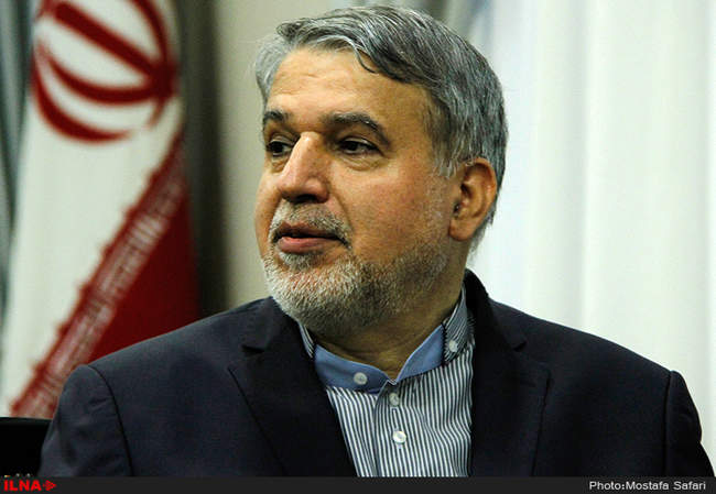 نخستین حضور رضاصالحی امیری در ساختمان وزارت ارشاد به عنوان وزیر 