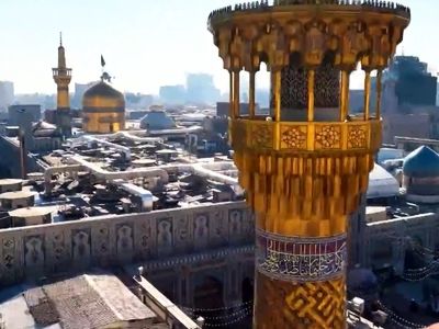 گلدسته صحن جمهوری اسلامی حرم مطهر رضوی جابه‌جا شد + فیلم