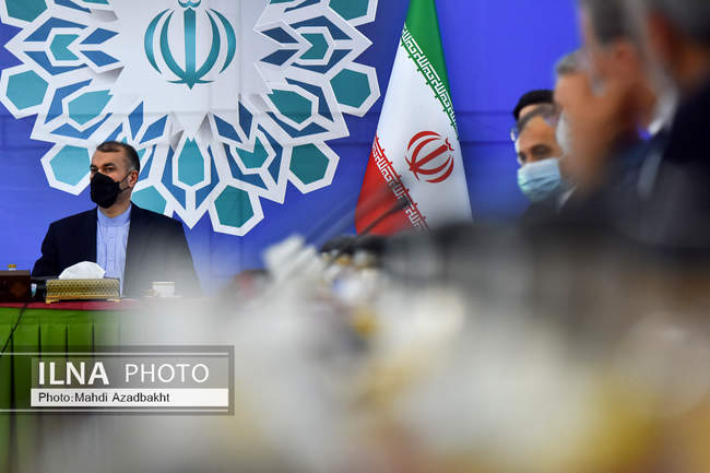 گردهمایی رؤسای نمایندگی‌های ایران در کشورهای همسایه