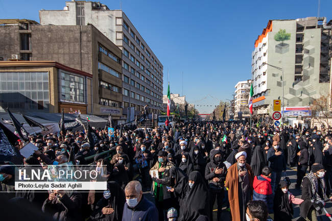 تشییع باشکوه پیکر‌های مطهر ۱۵۰ شهید گمنام در تهران/۲
