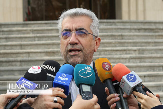 رضا اردکانی