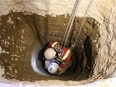 مرگ دو کارگر چاه کن حین حفر چاه در شهرک گلستان شیراز 