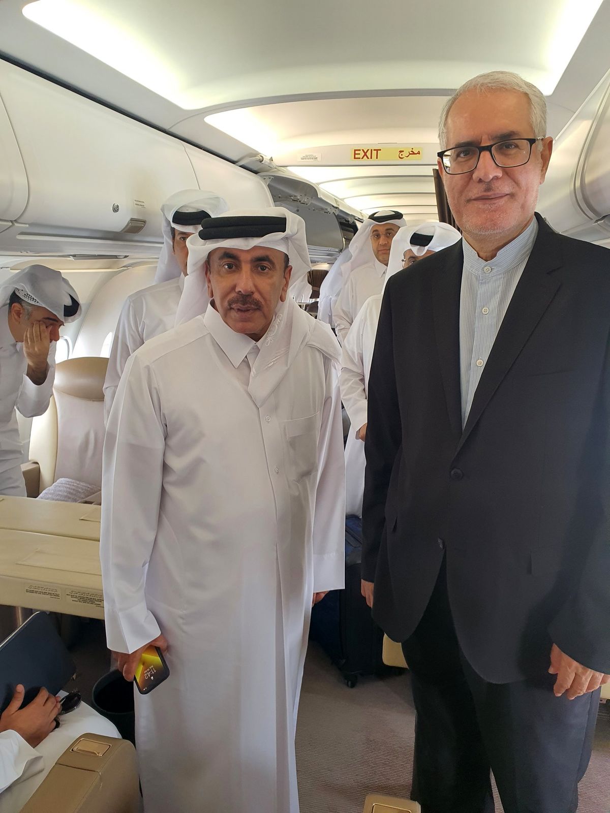 سفیر ایران در قطر به همراه وزیر حمل و نقل این کشور عازم کیش شدند