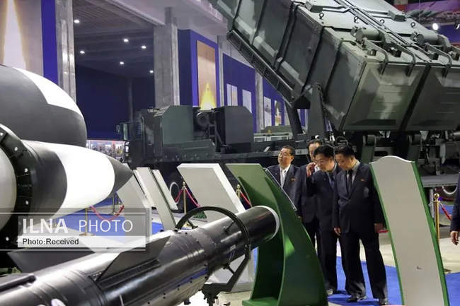 نمایشگاه دفاعی کره شمالی با حضور کیم جونگ‌اون