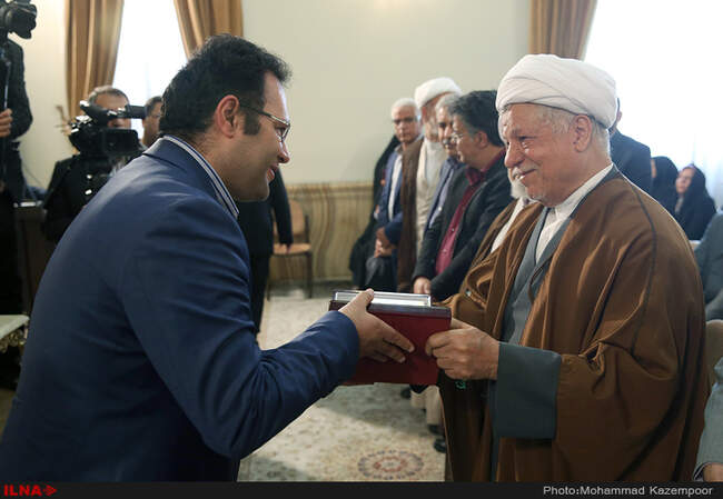 دیدار کارکنان، مدیران و خیرین بنیاد بیماری‌های خاص با آیت‌الله هاشمی رفسنجانی