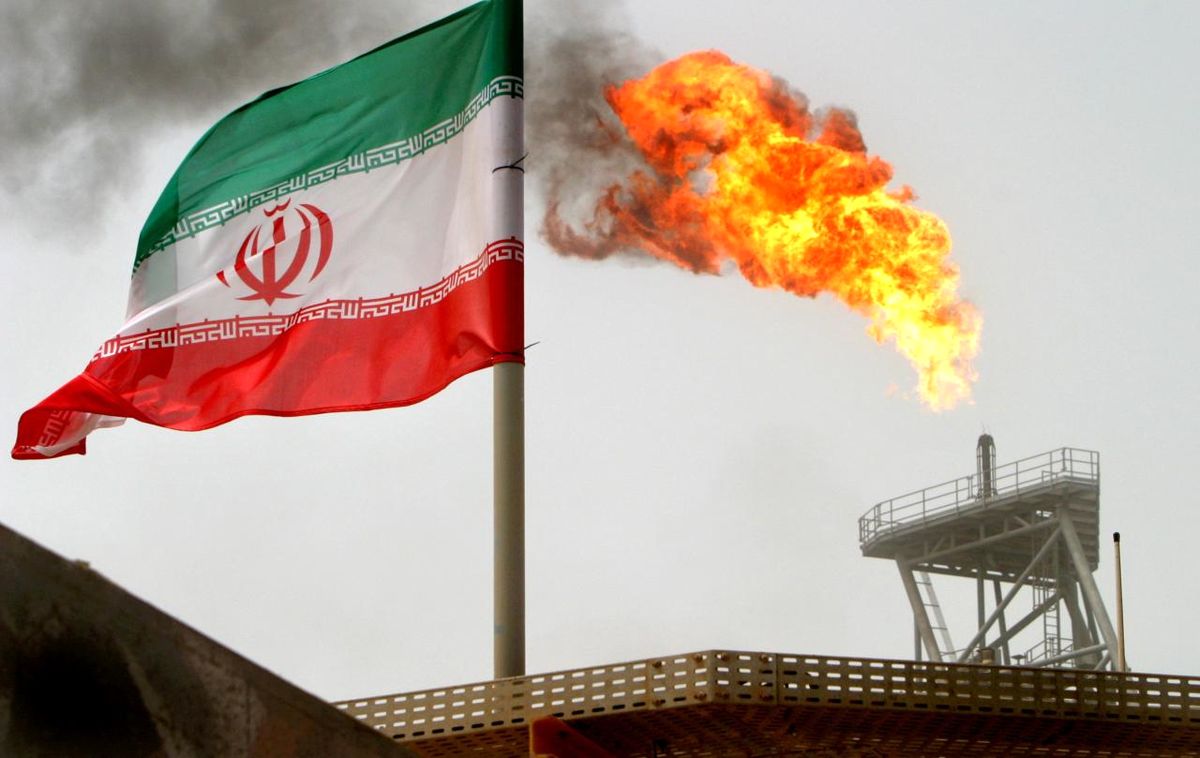 در صورت حذف ایران از بازارهای نفتی، قیمت نفت خام به ۱۲۰ دلار می‌رسد