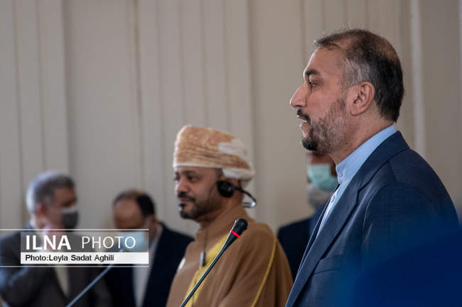 دیدار وزرای خارجه ایران و عمان