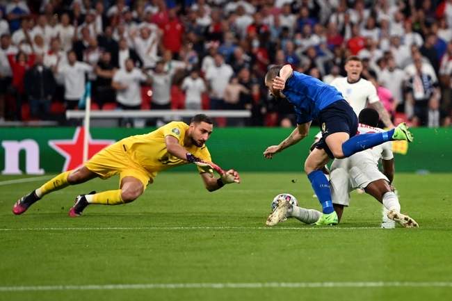 گزارش تصویری فینال یورو بین ایتالیا و انگلیس