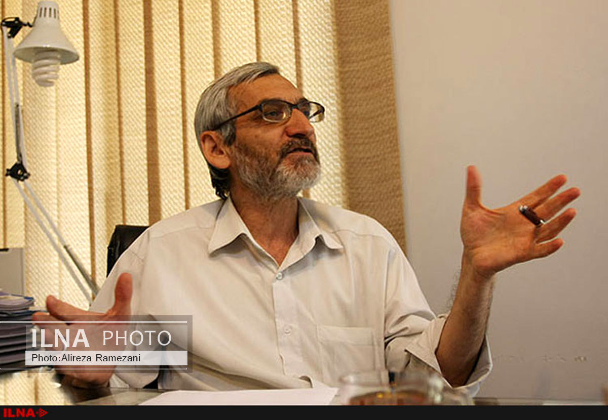 مرحوم نخعی در مقابله با تهاجم برخی گروه‌های سیاسی نقش موثری داشت