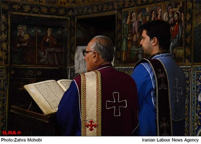 آغاز سال نو میلادی در کلیسای وانک اصفهان