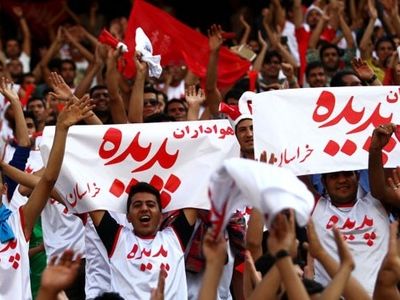 پدیده‌مشهد 2 – گسترش‌فولاد تبریز یک؛ مشهدی‌ها پرسپولیس را دو رقمی کردند