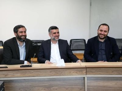 مراسم تودیع و معارفه مدیر باغ کتاب تهران برگزار شد