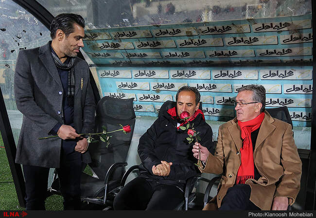 دیدار تیم های فوتبال پرسپولیس تهران و استقلال خوزستان