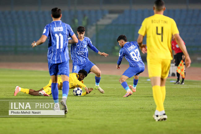 دیدار تیم ‌های فوتبال استقلال ایران و الوصل امارات