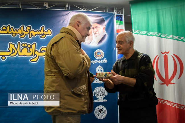 مراسم گرامیداشت دهه فجر انقلاب اسلامی با حضور دبیر کل خانه کارگر