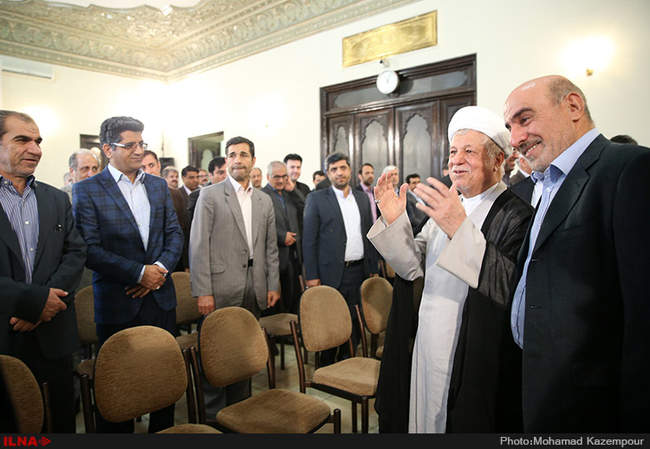 دیدار رئیس، معاونین و جمعی از مدیران سازمان تأمین اجتماعی با آیت الل�