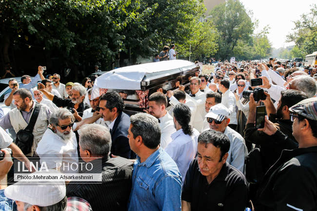 مراسم تشییع پیکر ناصر تقوایی