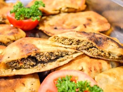 این ساندویچ عربی خوشمزه را به راحتی در منزل درست کنید