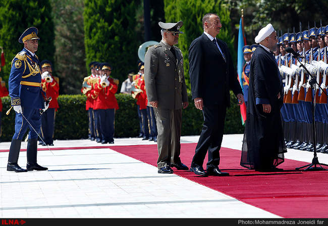 استقبال رسمی رئیس‌ جمهوری آذربایجان از  روحانی /3