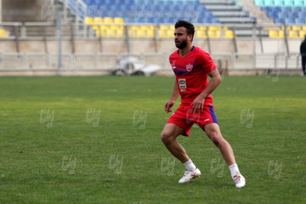 کوهی از انگیزه پشت پنجره های بسته پرسپولیس(عکس)