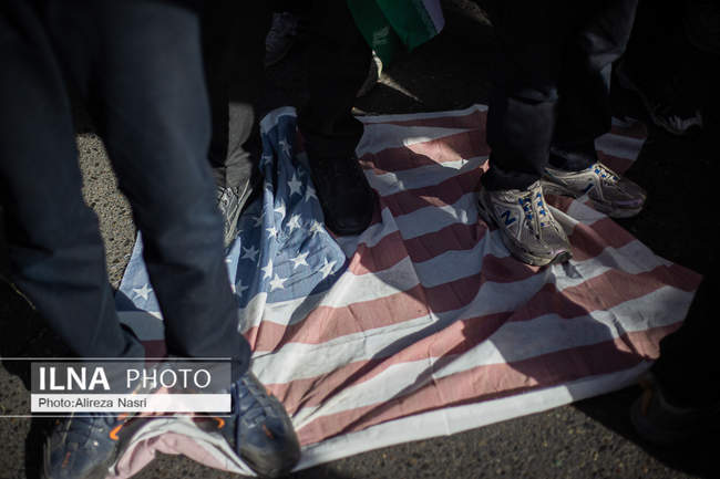 راهپیمایی ۱۳ آبان در قزوین به روایت تصویر